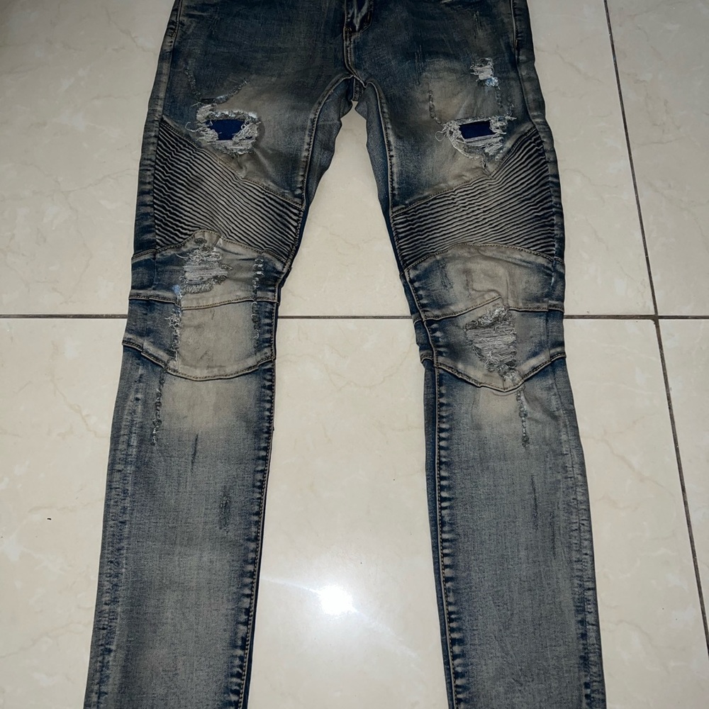 Crysp denim jean